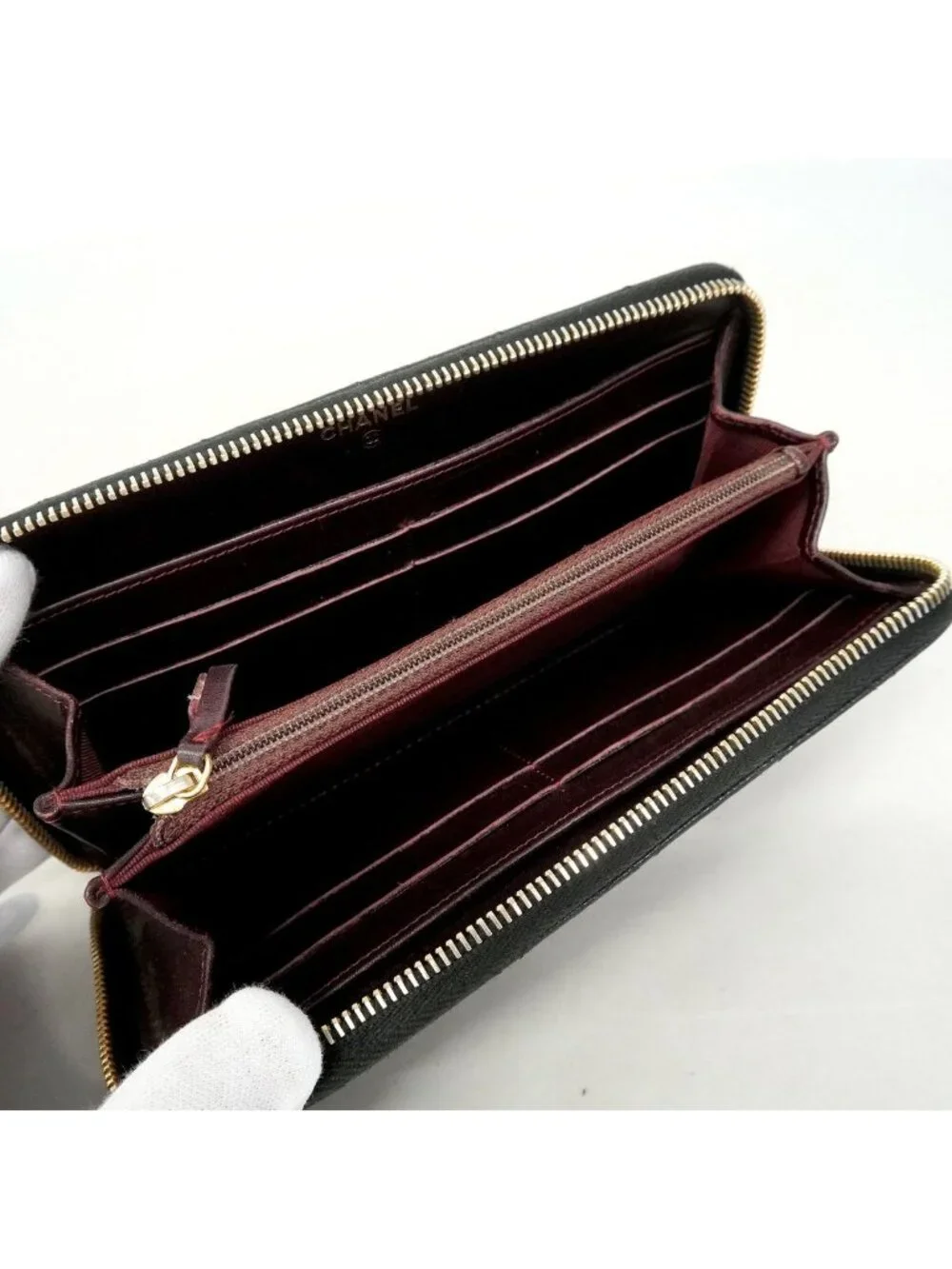 Chanel wallet matelasse